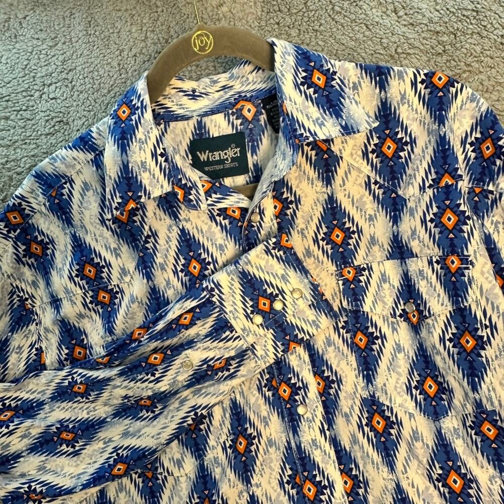 Wrangler Men's Large Pearl Snap Long Sleeve Shirt Bright Aztec Pattern Western